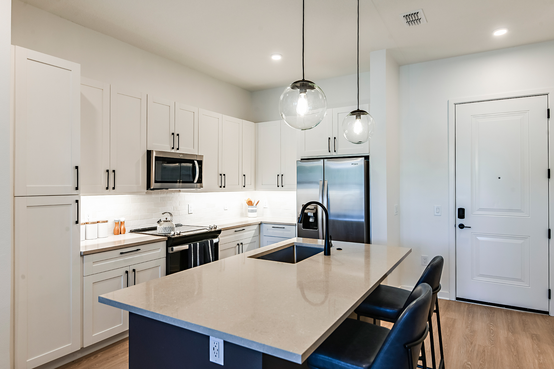 Upshore at Palm Bay 1 Bedroom 1280 Web